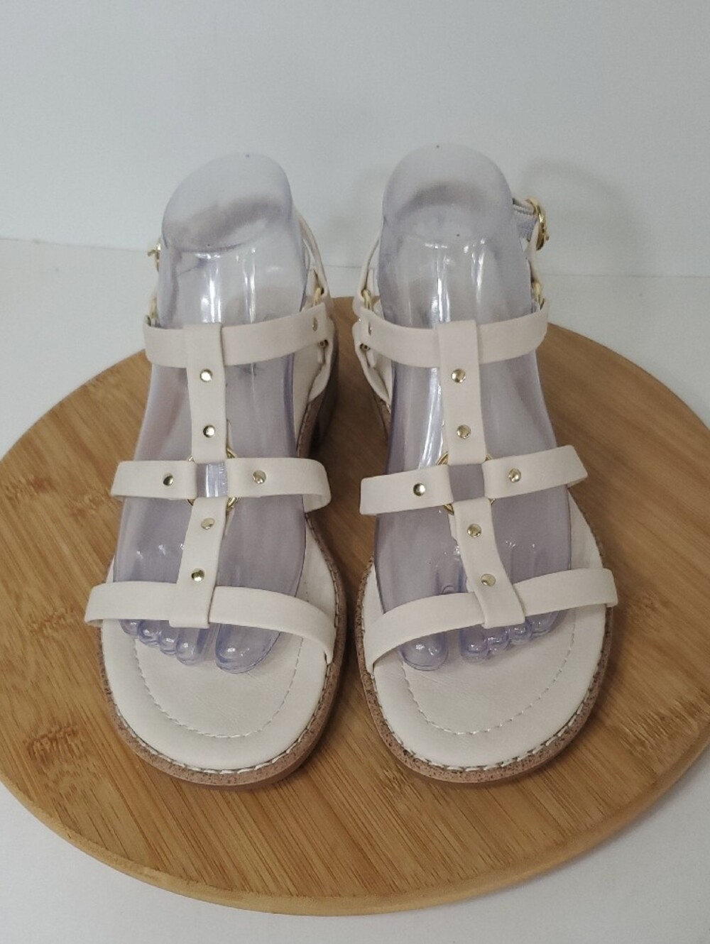 Eurosoft by Sofft Nat Women’s Cream Strappy Block Heel Sandals Size 8.5 NIB